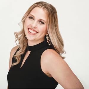 Meet your Posher, Madeline